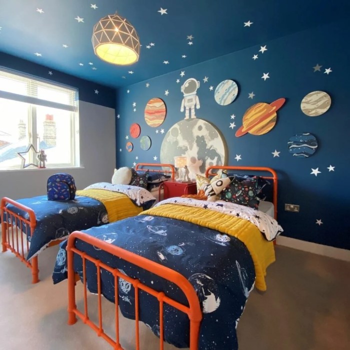 17 Best Creative Wall Decoration Ideas to Transform Your Space